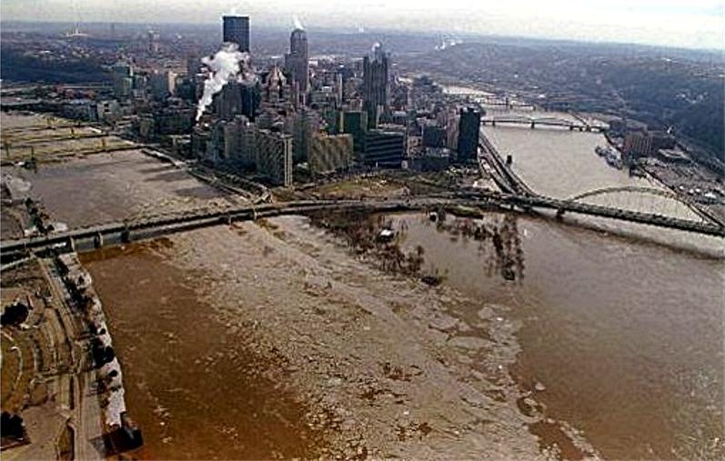 Flooding along the riverbanks and the Point
during the Flood of January 1996.