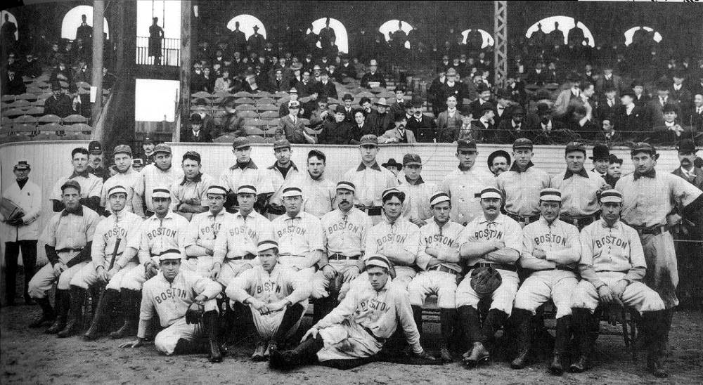 The Pittsburgh Pirates and the Boston Red Sox
at the 1903 World Series.