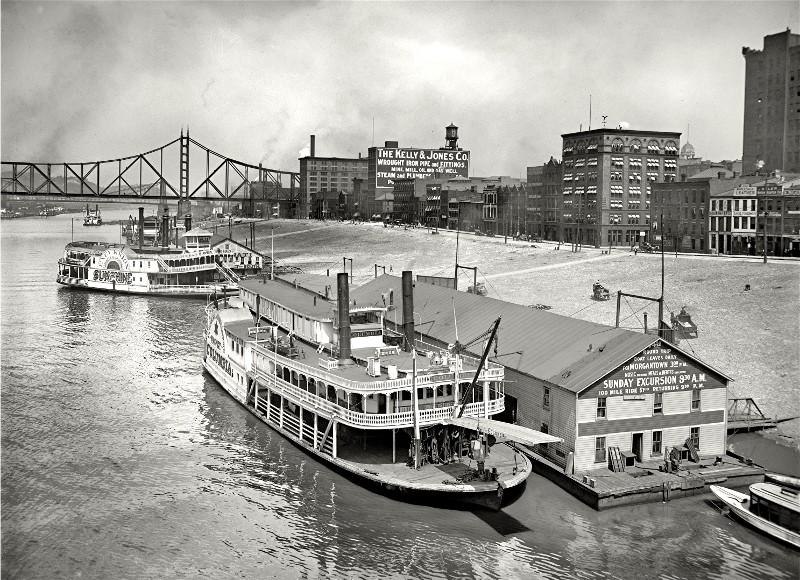 The Golden Triangle - 1910