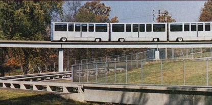 Skybus train at the North Station.
Note the graded test track underneath
the elevated track. The spur line was
used to test operations on hills.