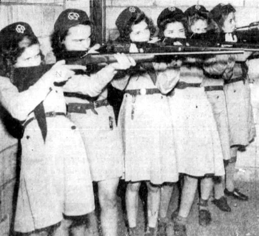 Girl Scout Troop#77 Sharpshooters - 1940