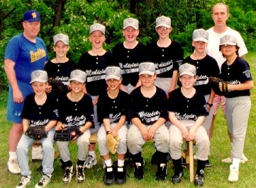 Picture of 1998 Medicine Shoppe Little League Team