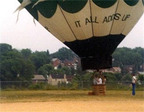Picture of
 the Parkvale balloon