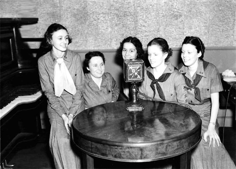 Resurrection School - Girl Scouts - 1936