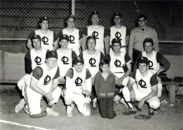 1971 Our Lady of
 Loreto Mens Softball Team